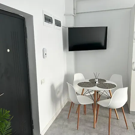 Mamaia Elira Blackxy Apartman *
